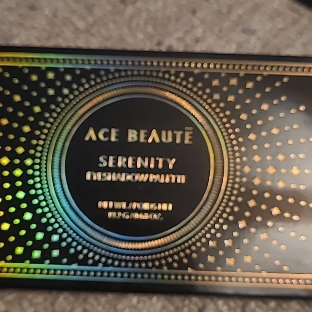 Ace Beaute Serenity Limited Edition Eyeshadow palette NEW
